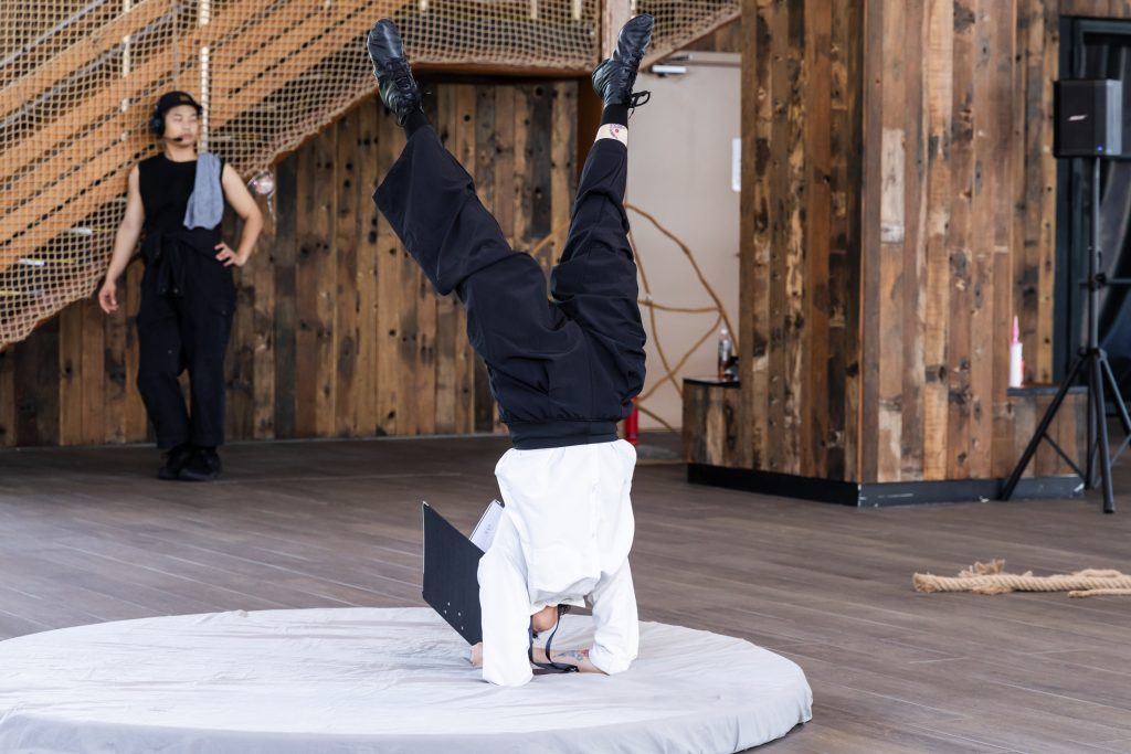 在荔枝碗中尋回童心