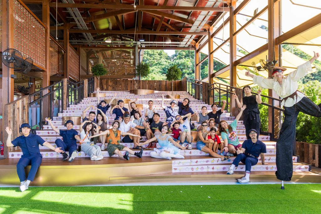 在荔枝碗中尋回童心