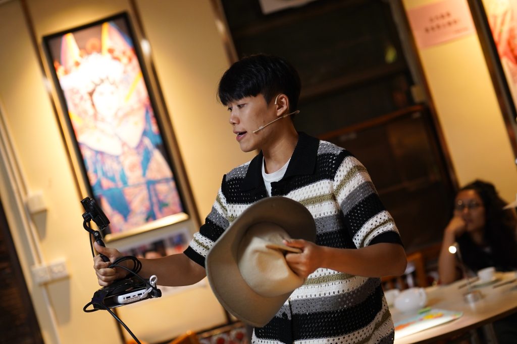 在茶樓尋找團聚的意義——澳門城市藝穗節劇目《獨腳宴》