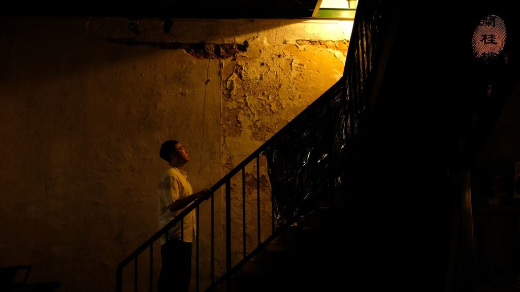 《蘭桂樓》穿梭舊澳門的陰暗面