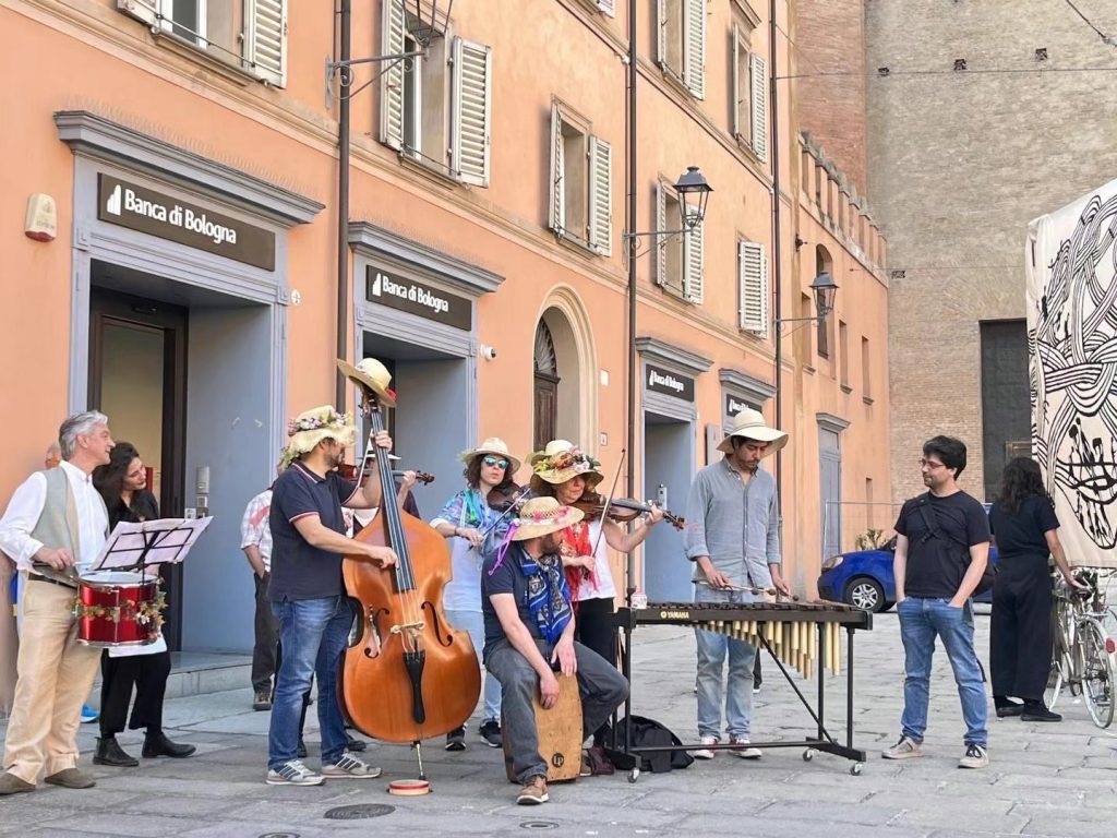 聲景、身體與地方性視角下的意大利街頭藝人表演