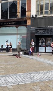 聲景、身體與地方性視角下的意大利街頭藝人表演