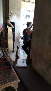 聲景、身體與地方性視角下的意大利街頭藝人表演