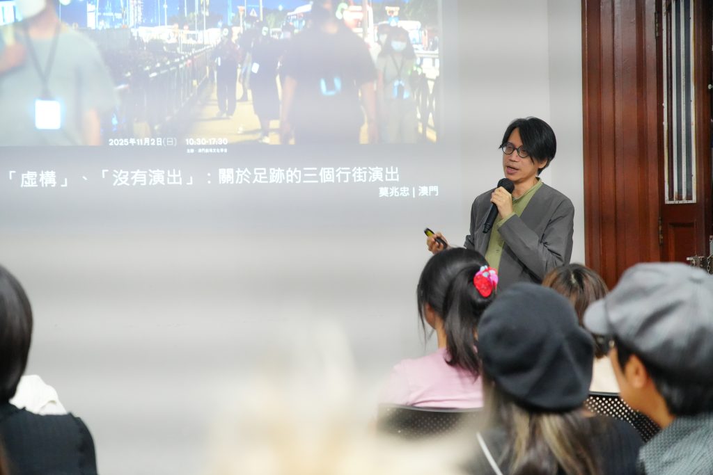 在對話與針砭之間：藝評人莫兆忠訪談錄