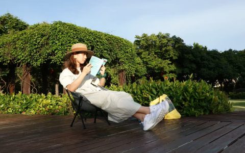 在劇場邊緣的隨筆──與劇評寫作者沅泱的對話