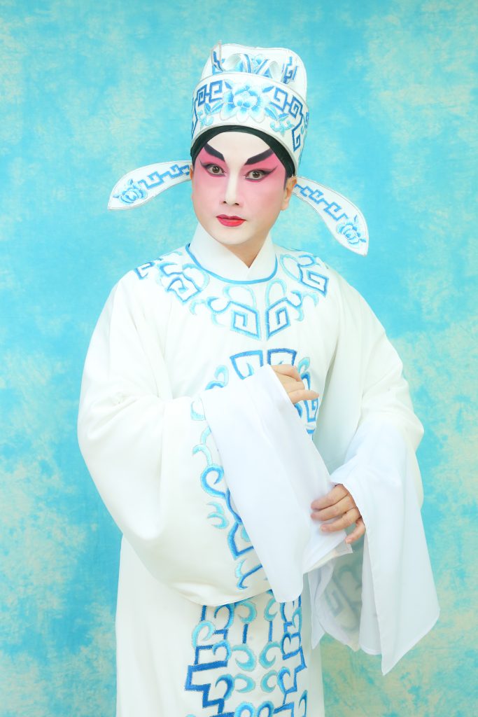 粵劇傳承的破局與新生——專訪澳門資深粵劇藝術家朱振華