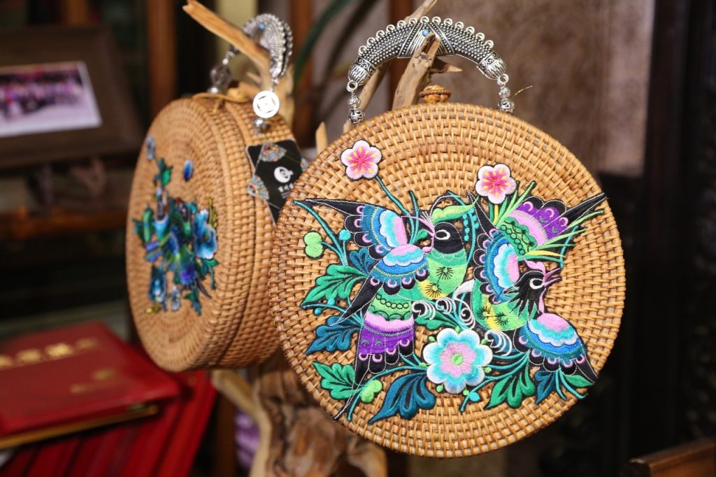 走進「駿馬銜瑞臨新歲」澳門新春城市劇場