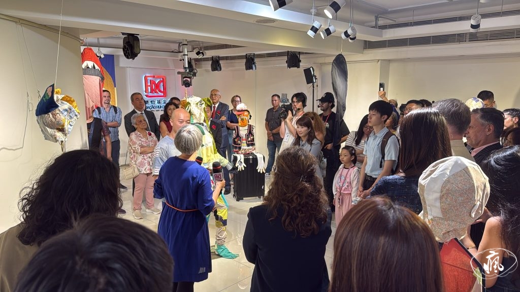 飛便能度奇談：不談展覽，卻在展覽周圍